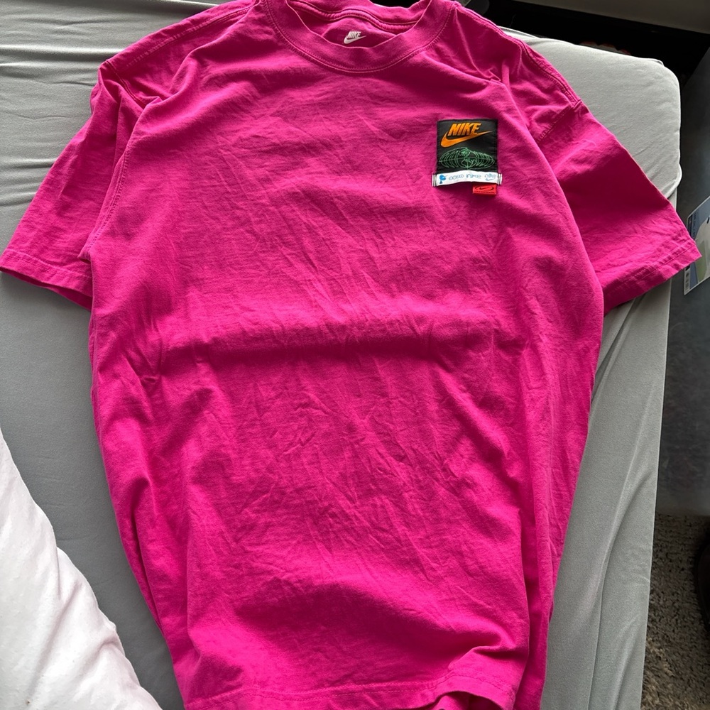 Nike Pink Short Sleeve Tee